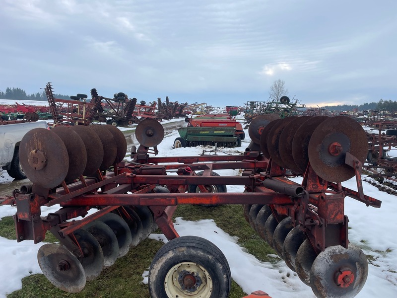 Tillage - Discs  Case 18 Foot Disc Photo